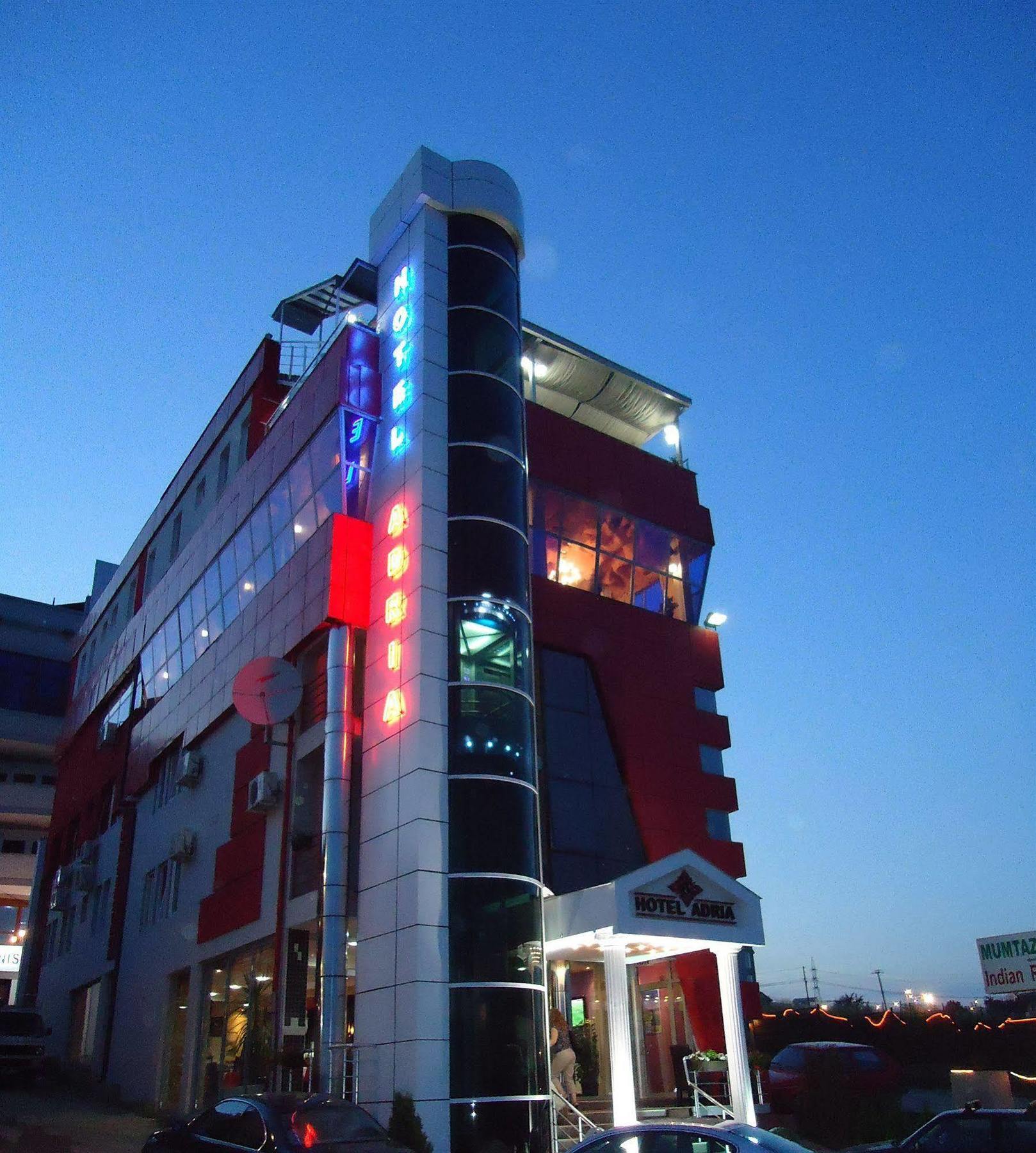 Hotel Adria Priștina Exterior foto